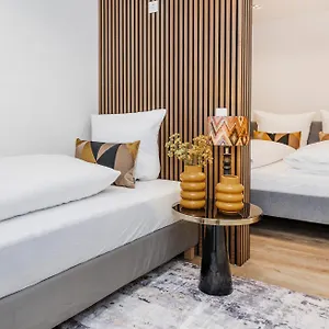 S331 - Luxurious Two Bedroom Duplex In Apartment